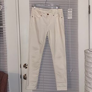 Levi’s Skinny White Jeans